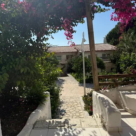 Bellavista Bougainville Bay * Sarandë