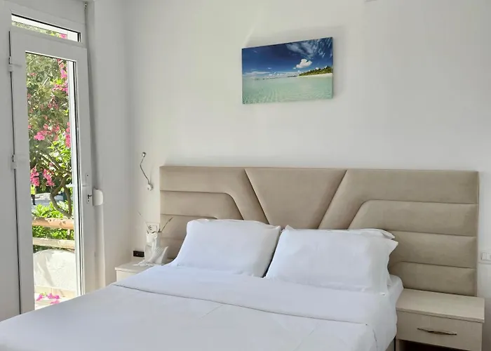 Bellavista Bougainville Bay Apartment Sarandë
