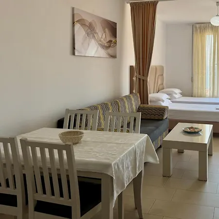 Bellavista Bougainville Bay * ساراندا