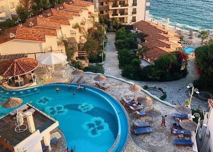布干维尔湾贝拉维斯塔公寓 Sarandë