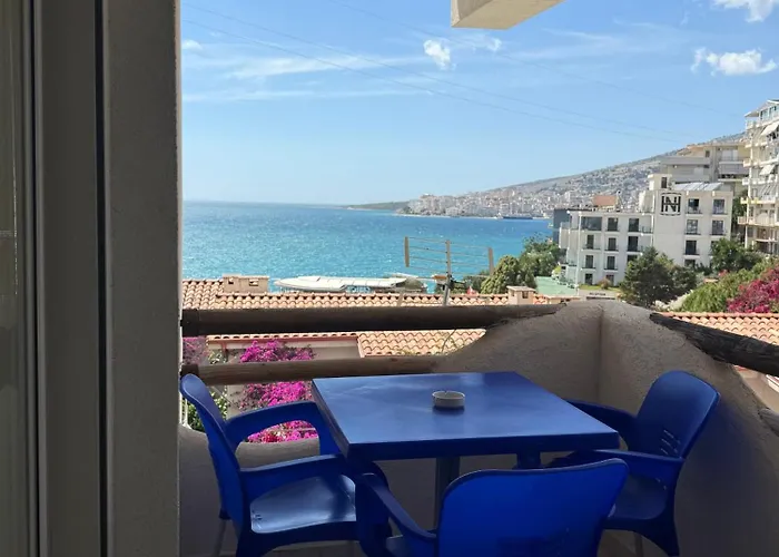 布干维尔湾贝拉维斯塔公寓 公寓 Sarandë
